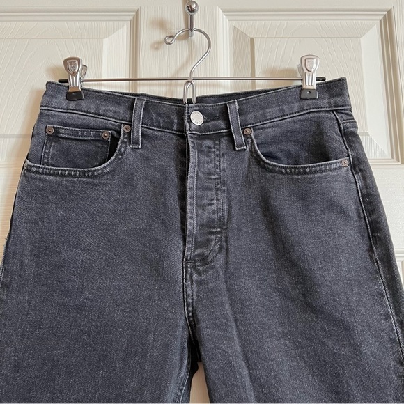 Aritzia Denim Forum Yoko High Rise Straight High-Waist Denim Mom Jeans - Sz 26 - Picture 6 of 15